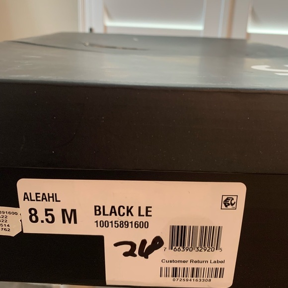 Genuine Leather Inc knee boots - New in Box! - Picture 7 of 11